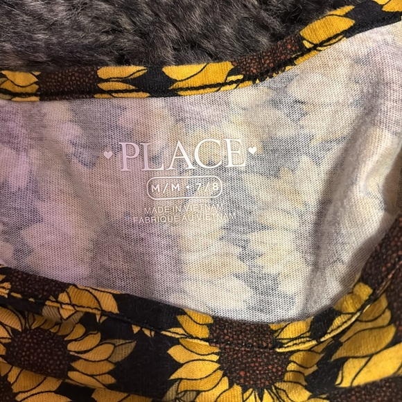 Colorful necklaces - Picture 2 of 2